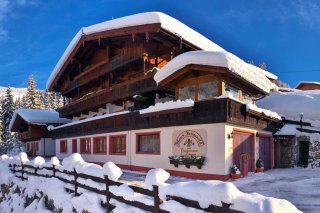 3_Winter_Bergwald_Alpbach.jpg